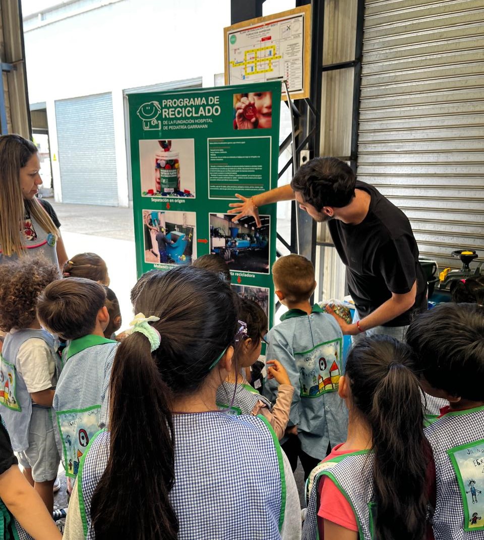 El Jardín de Infantes Integral Nº 17 conoció a nuestro Programa de Reciclado y Medio Ambiente
