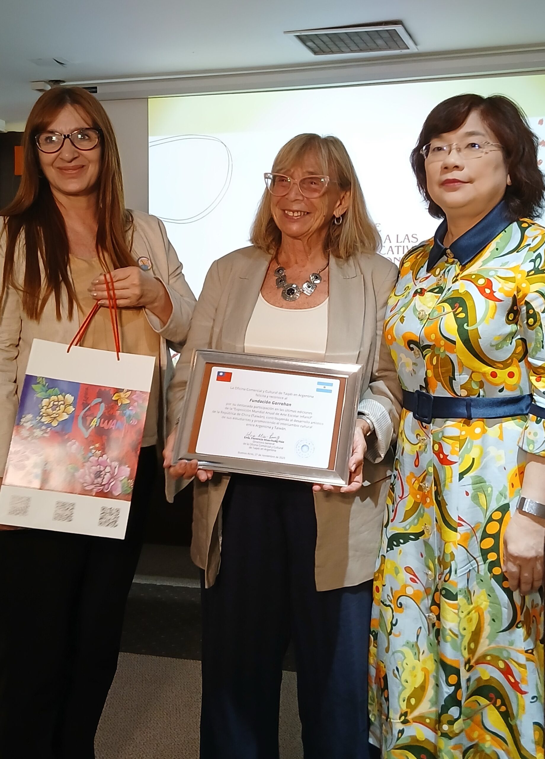 Los niños de Casa Garrahan participaron de la 56.ª Exposición Mundial de Arte Infantil de la República de China