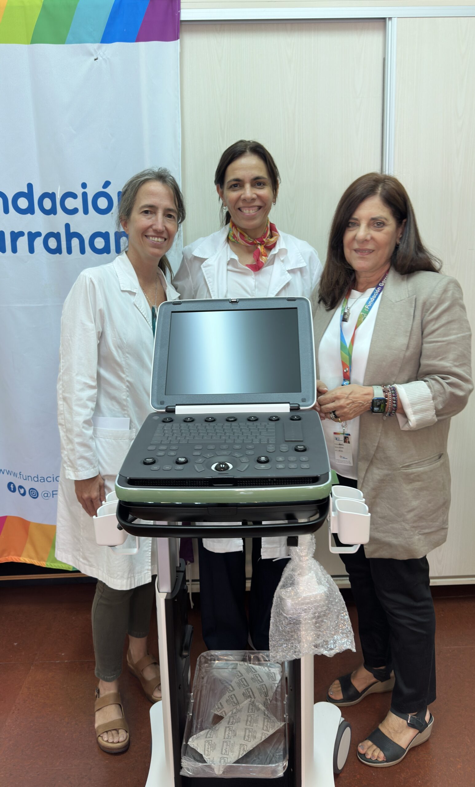 Fundación Garrahan hizo entrega de un ecógrafo portátil al Hospital Garrahan
