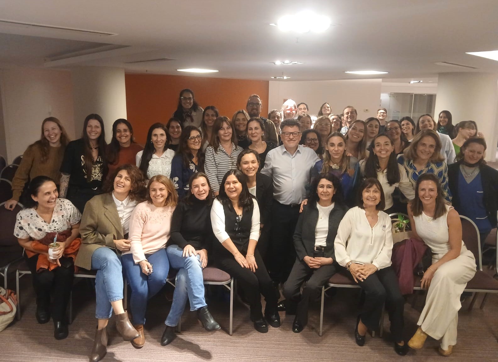 Jornada sobre EPOF: errores congénitos del metabolismo y las patologías reumáticas de la infancia