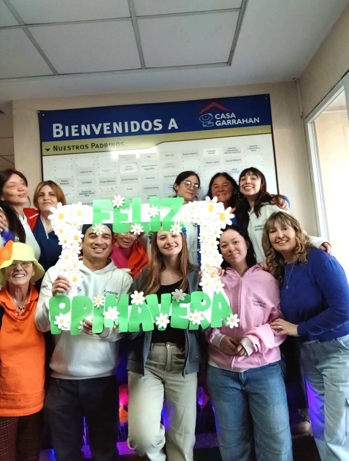 Los niños y adolescentes de Casa Garrahan le dieron la bienvenida a la  Primavera 